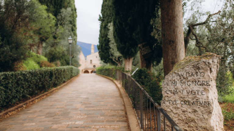 san damiano assisi contemplazione silenzio