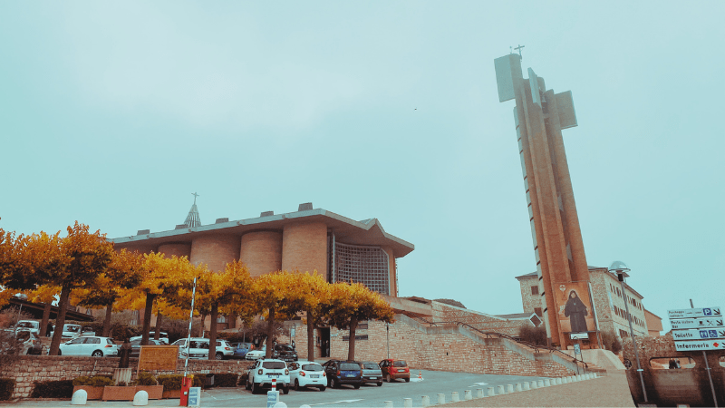 santuario amore misericordioso di collevalenza madre speranza